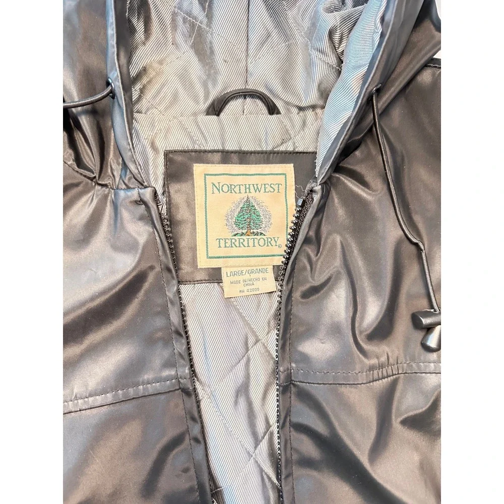 Northwest Territory Mens Large Black Hooded Rain Jacket‎ Windbreaker Coat